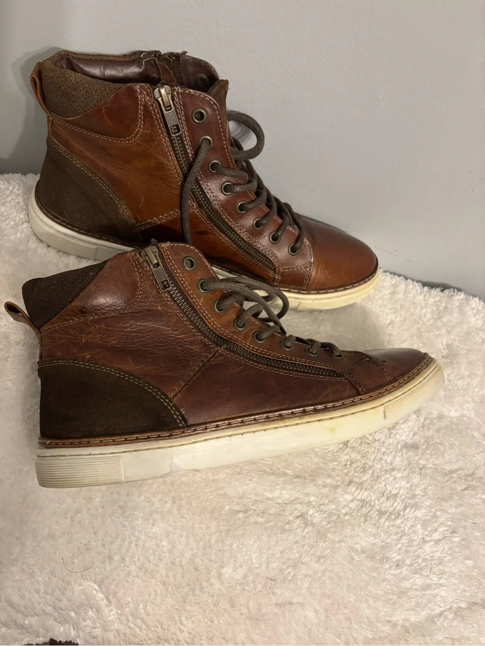Kenneth Cole Reaction Brown Leather Lace-Up High-Top Boots